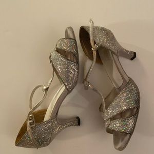 Silver sparkle ballroom dance shoes size 8